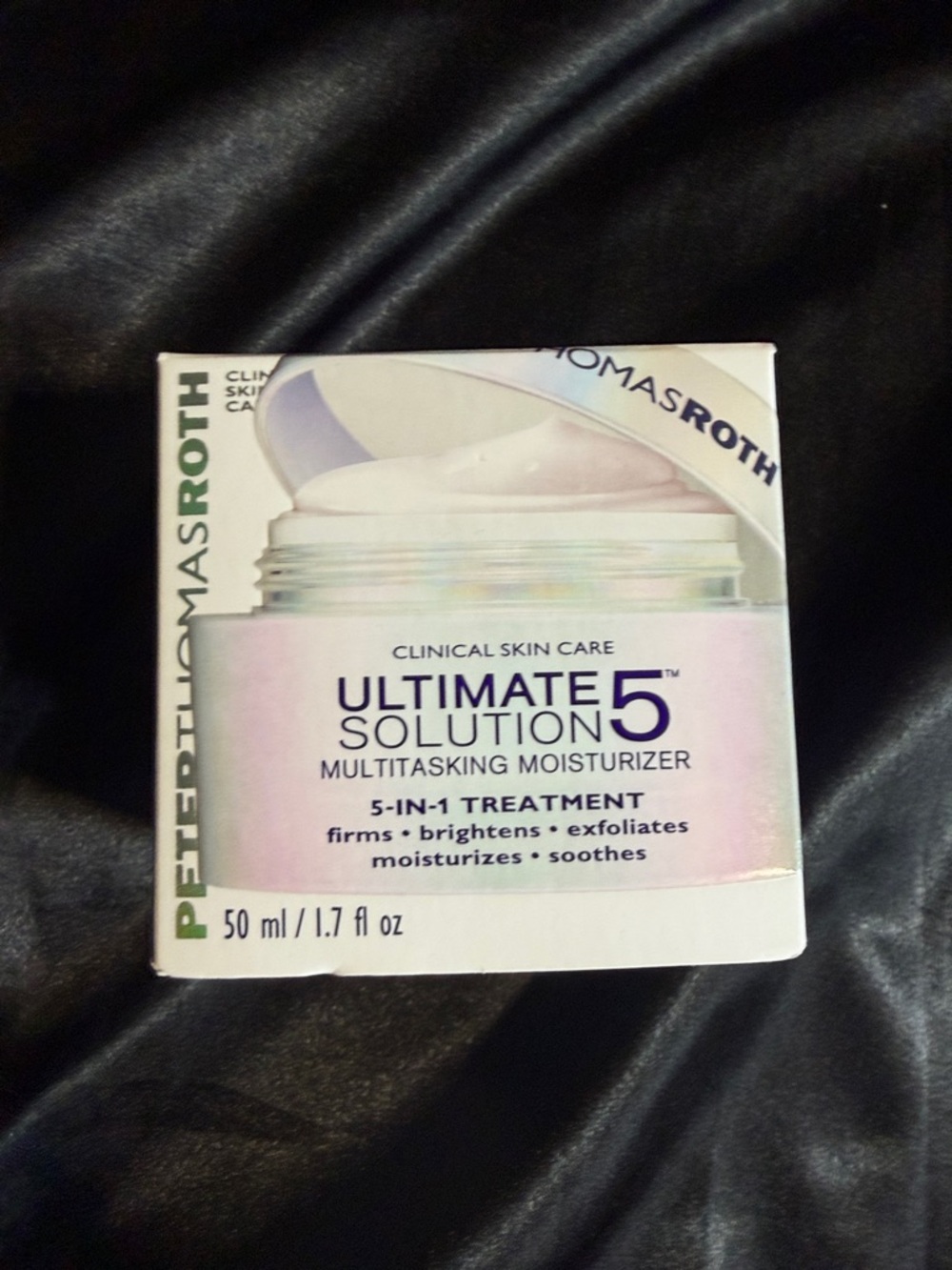 Peter Thomas Roth Ultimate Solution 5 Multitasking Moisturizer - Pink/White